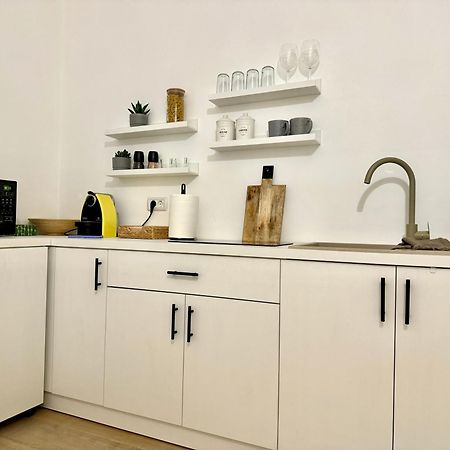 Central - Cozy Studio Arad Exterior foto