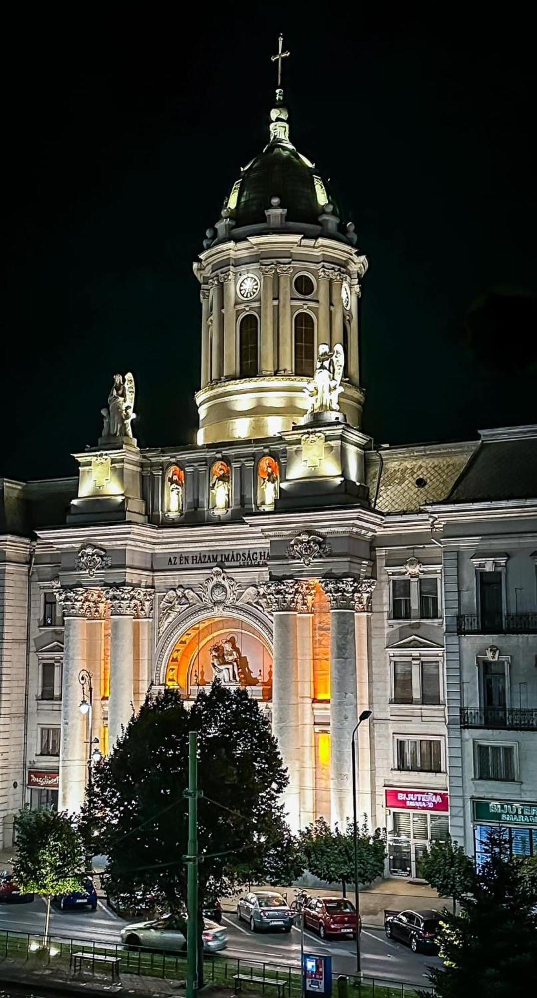 Central - Cozy Studio Arad Exterior foto